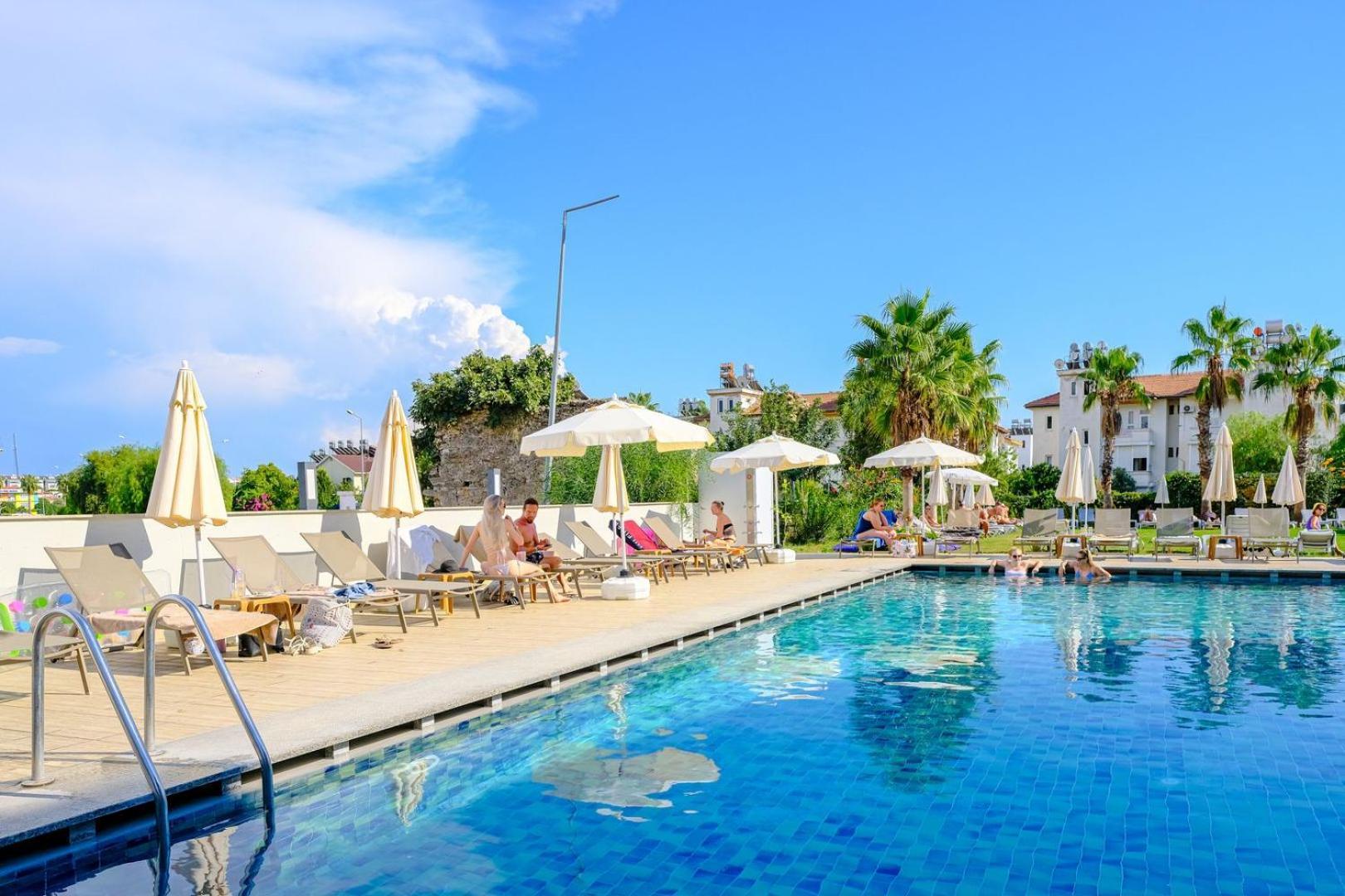 Side Square Hotel Экстерьер фото
