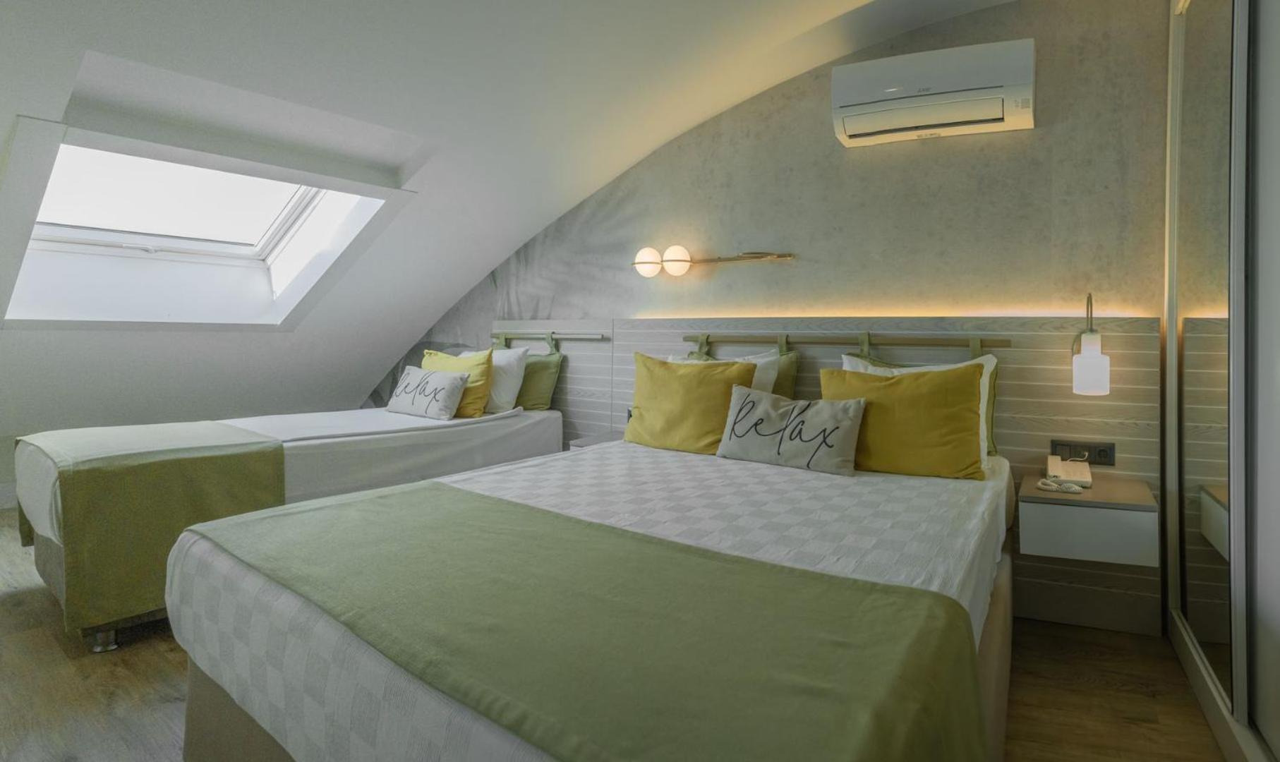 Side Square Hotel Экстерьер фото